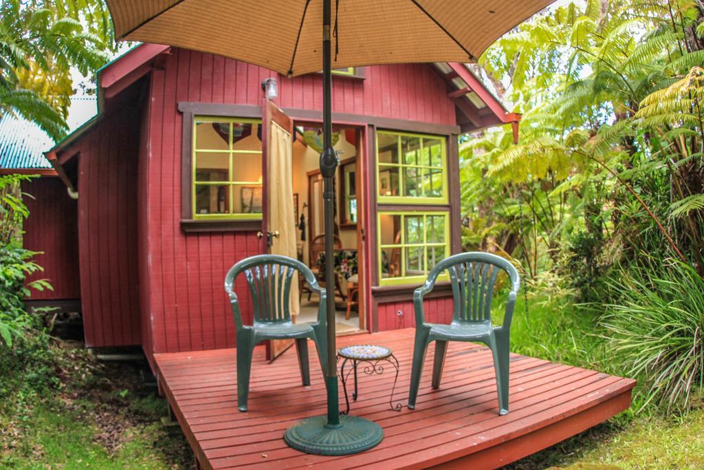 Ferny Hollow: Romantic Rainforest Cottage Volcano Extérieur photo